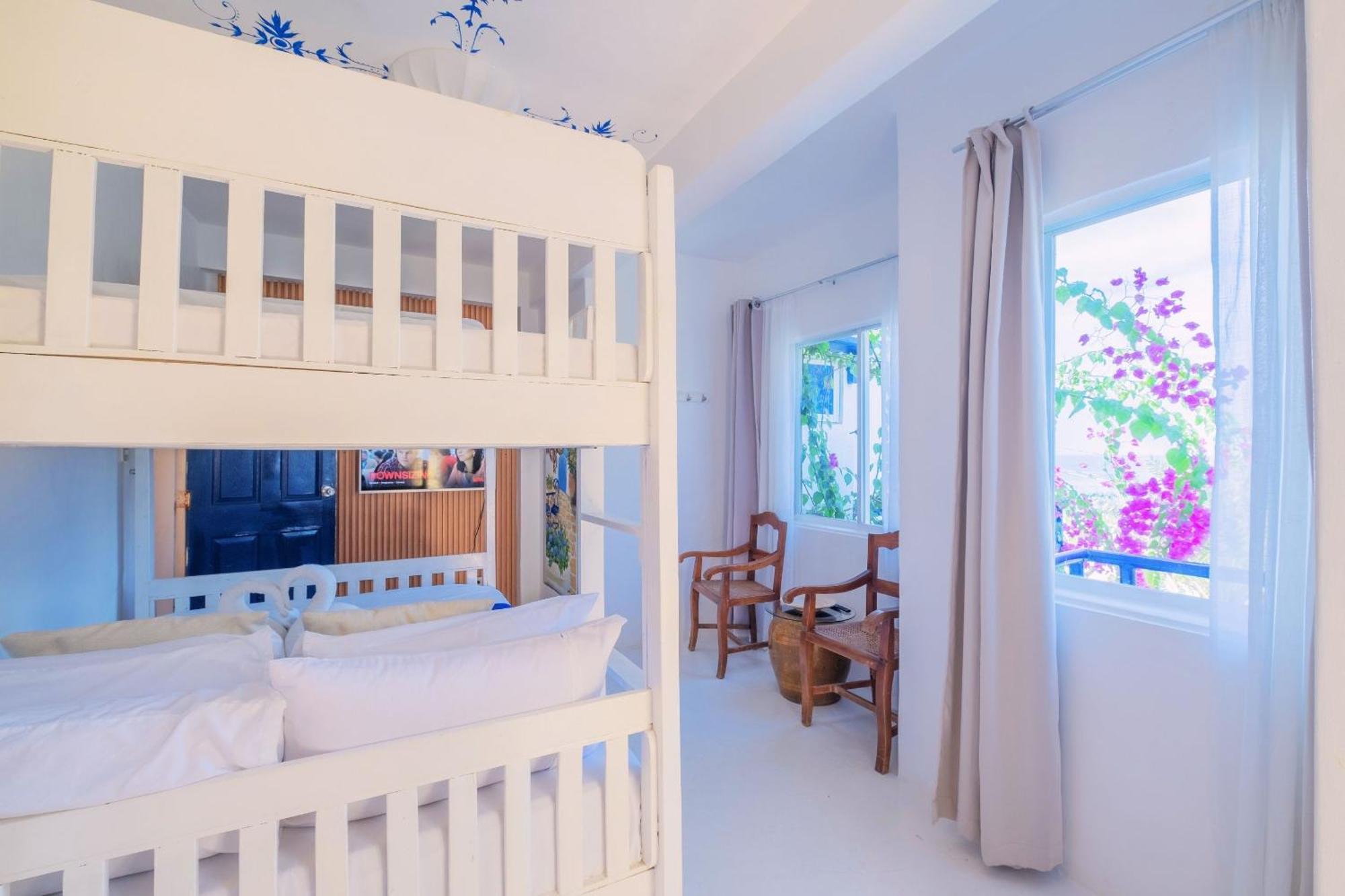 Club Monet Beachfront Resort By Cocotel Cabangan Quarto foto